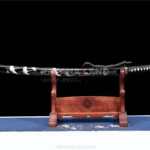 Kumo no Shiro Tsuru Katana with Damascus steel blade