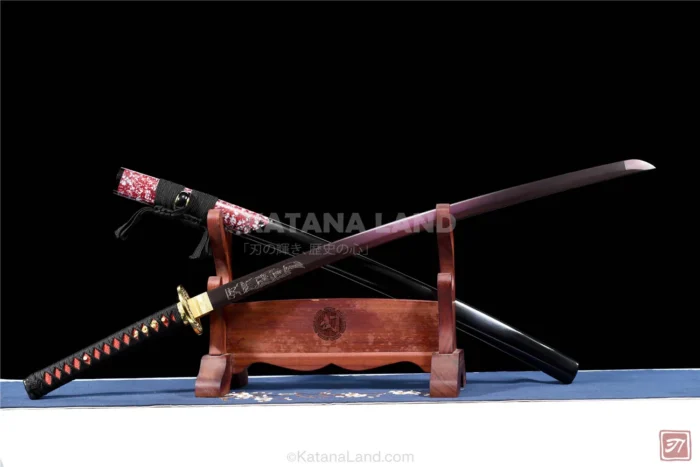 Akai Hōkō Traditional Katana with Red Finish