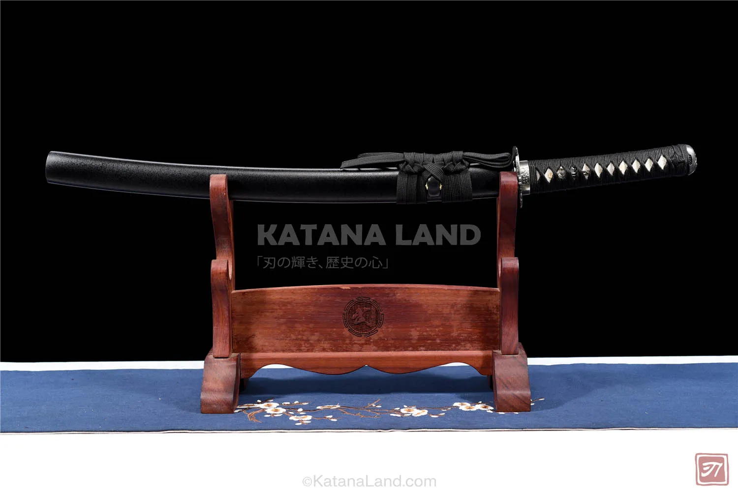 Silver Dragon's Judgment Katana