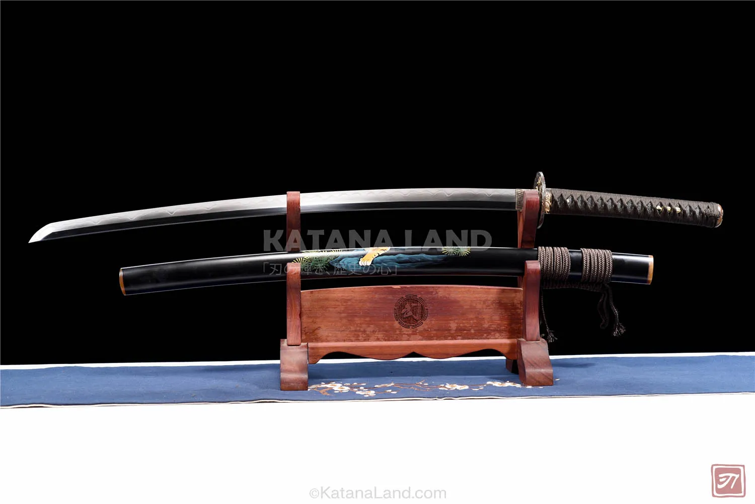 Black Descending Tiger Samurai Katana for Collectors