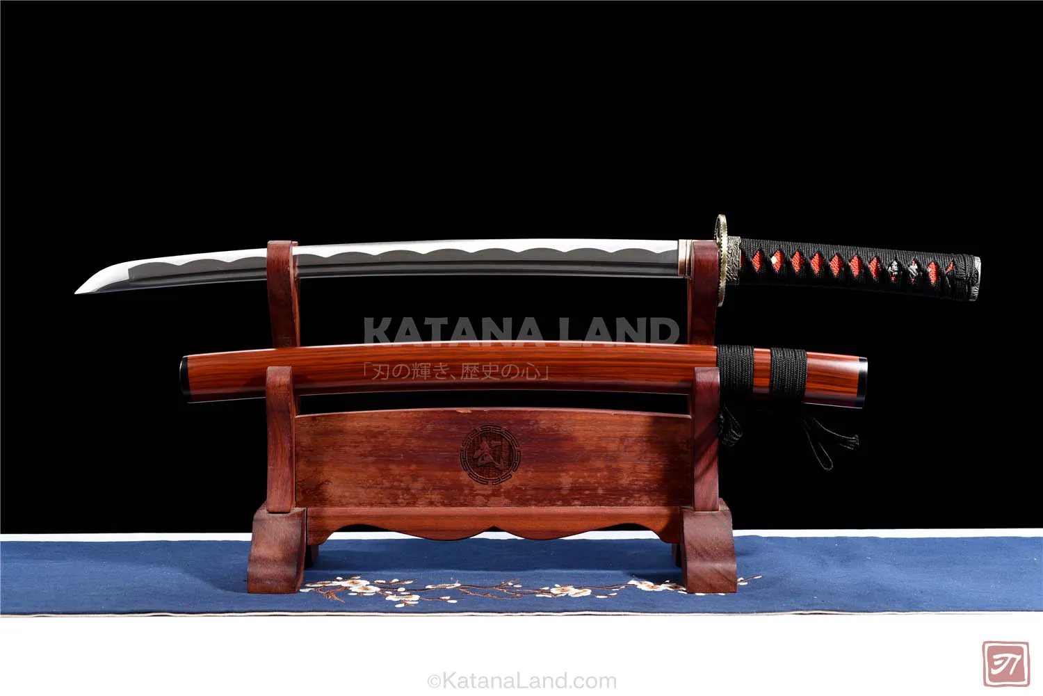 Red katana sword featuring BO-HI design