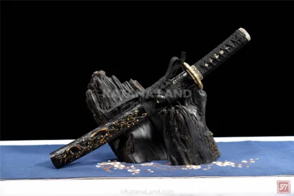 Kurokage katana with Damascus steel blade