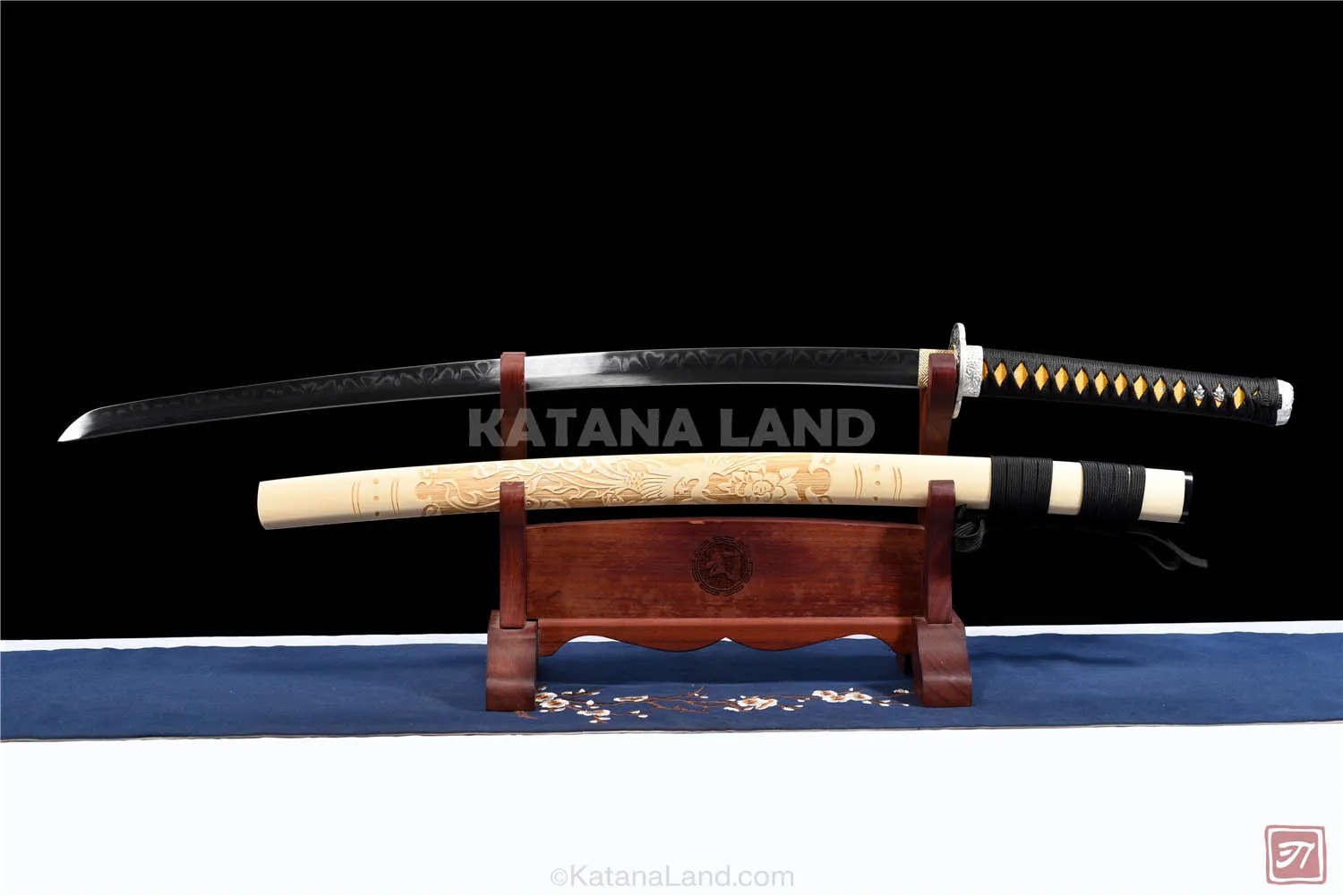 Yellow Samurai Katana with Hamon