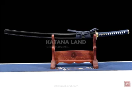 Soaring Falcon Katana with High-Speed Steel Blade
