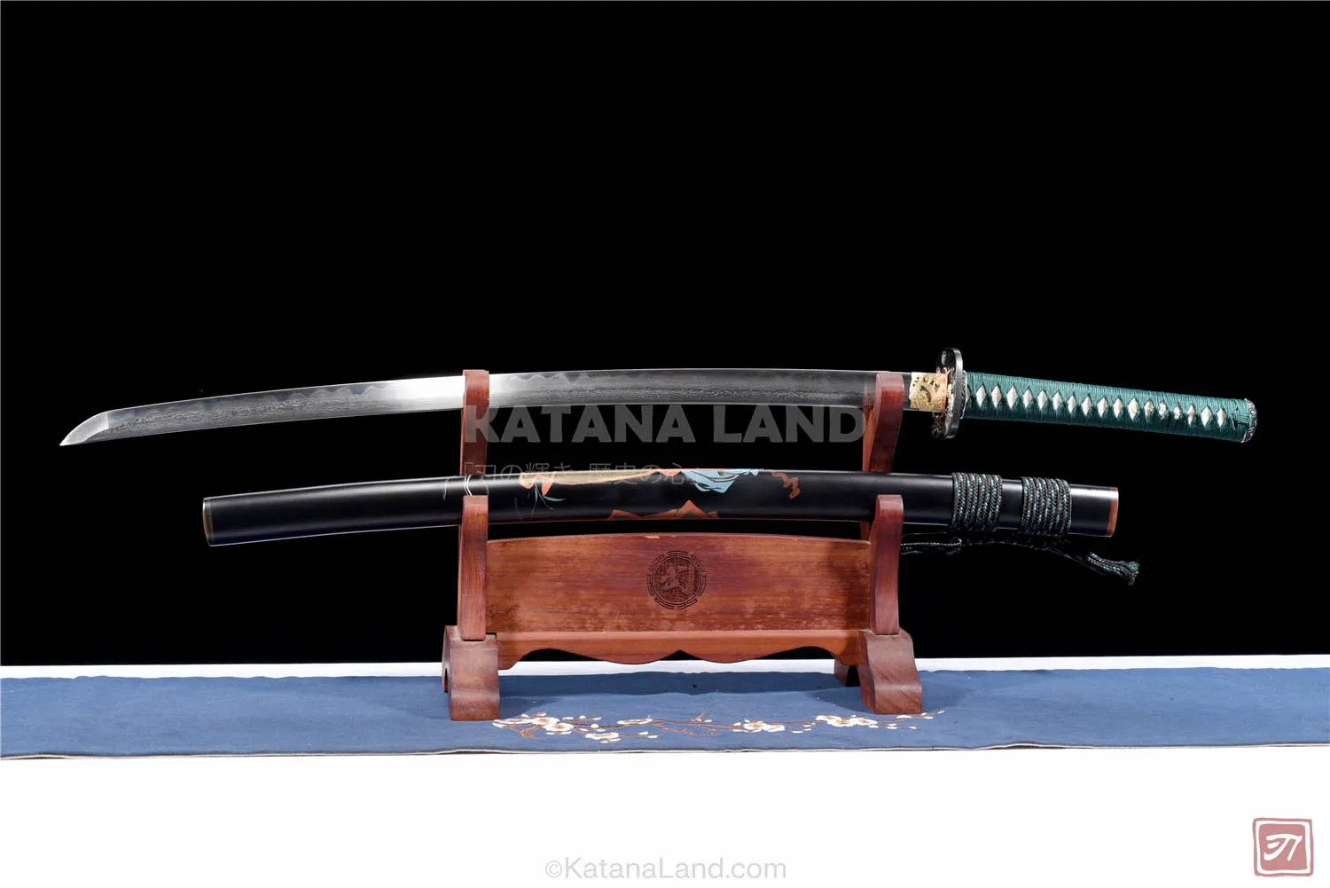 Black Samurai Katana featuring unique Hamon