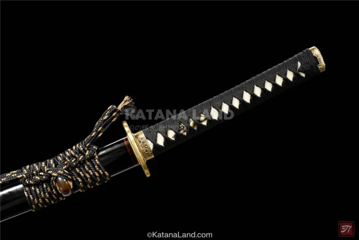 Tsuki no Kage Katana with Unique Design