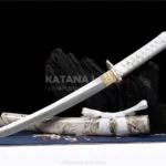 Yukitsuki katana with Damascus steel blade
