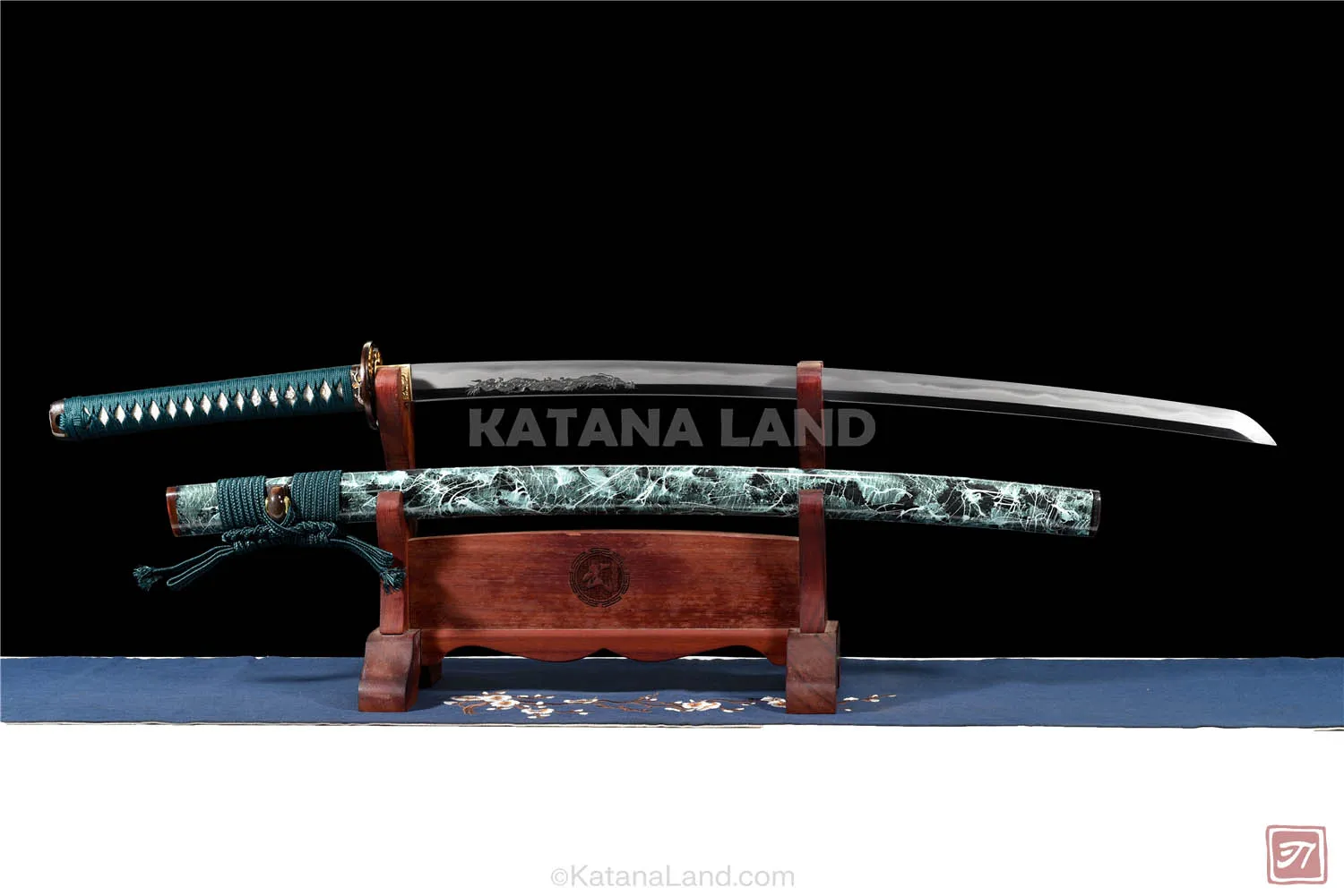 White samurai katana featuring intricate design