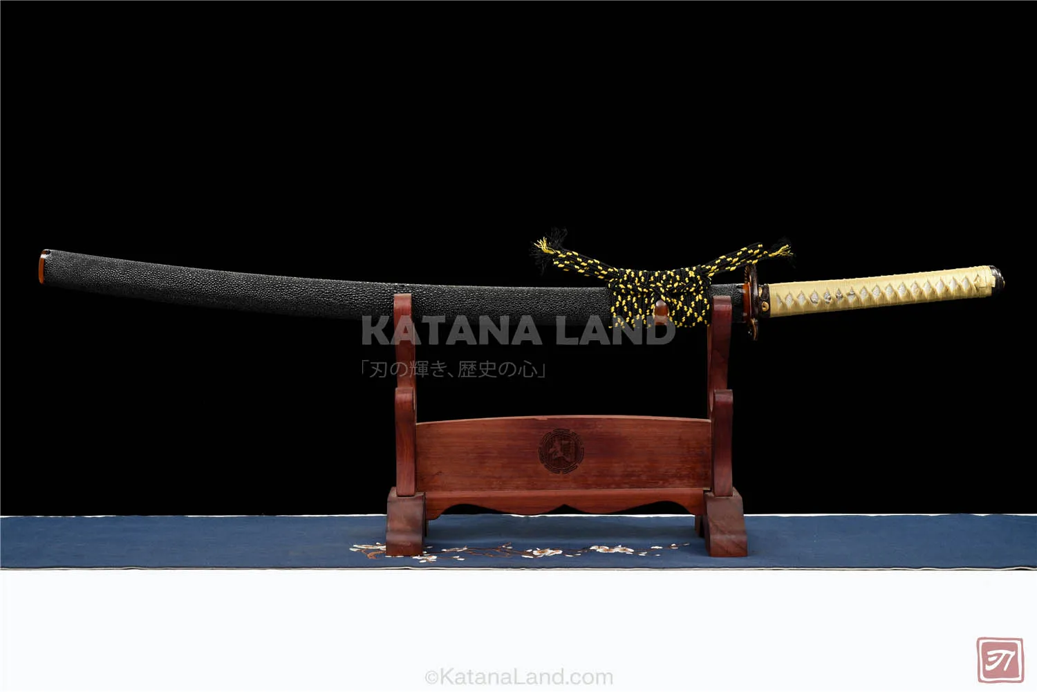 Kokuyū Kōfudō katana with high-grade tool steel blade