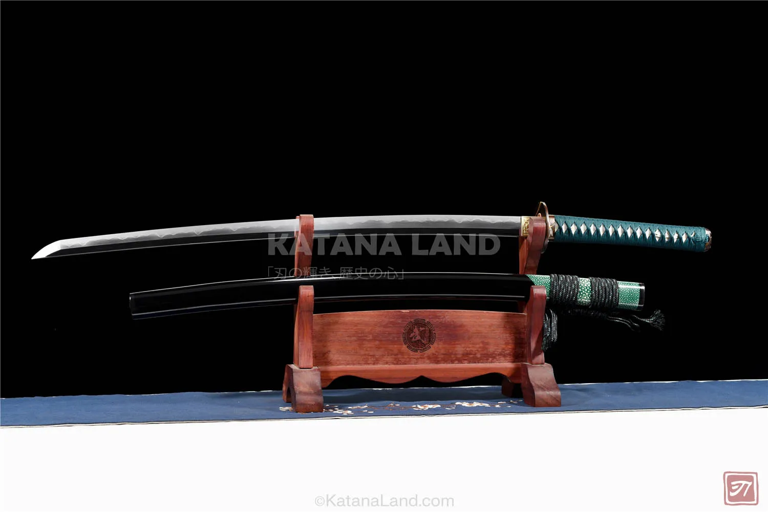 Black Samurai Katana with Hamon