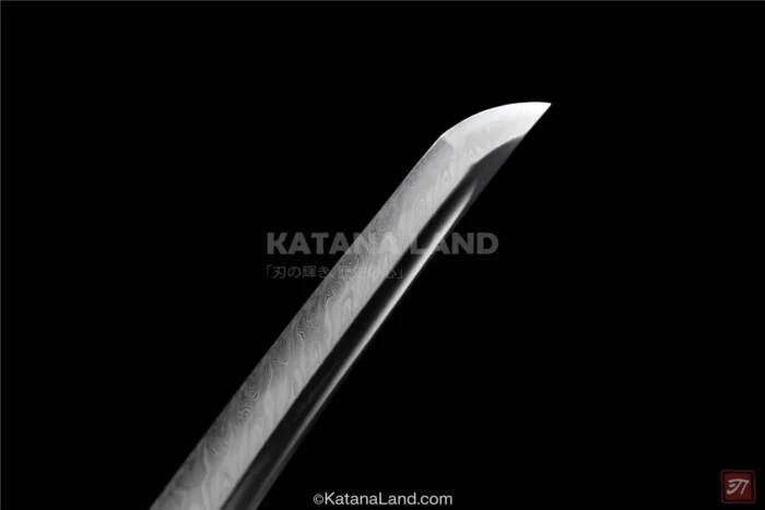 Stunning Gold samurai katana with unique features
