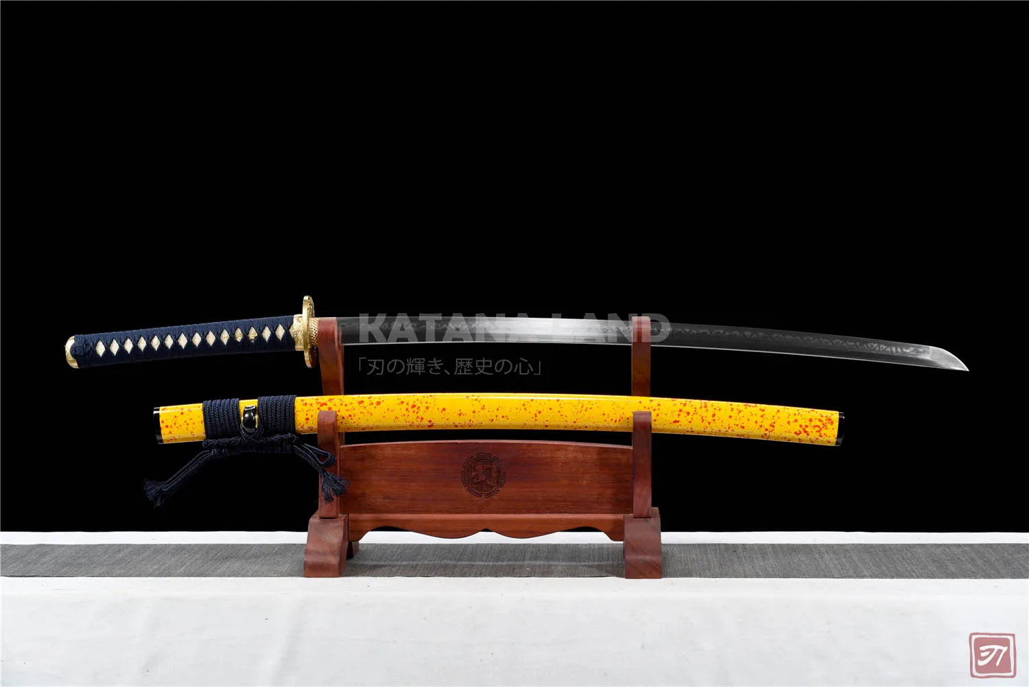 Yellow Samurai Katana with Hamon