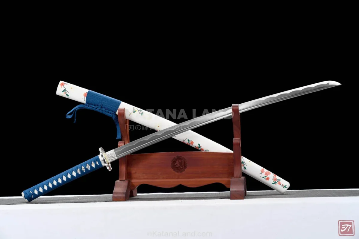 Elegant White Samurai Katana for Collectors