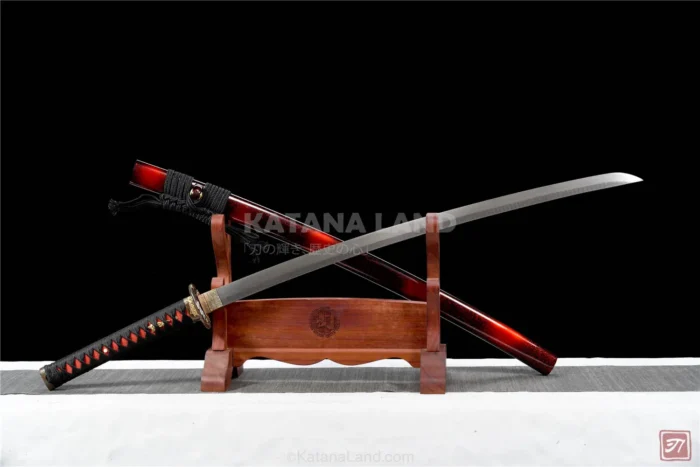 Unique Hamon pattern on katana