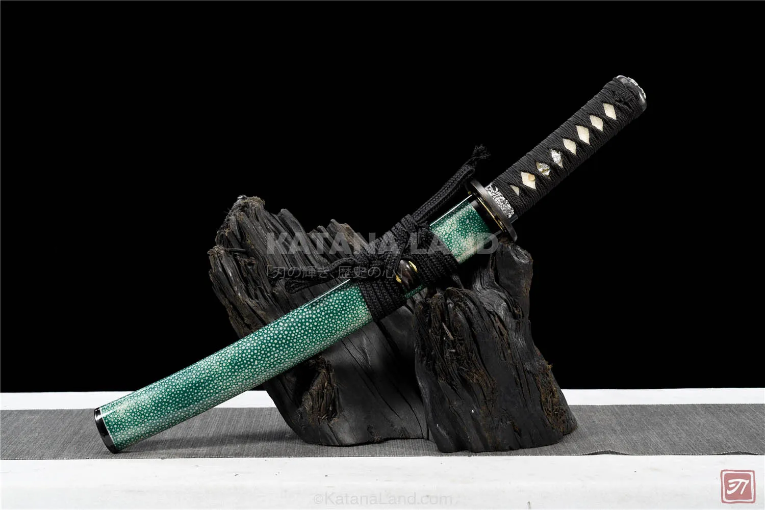 Shishi no Ken katana with Damascus steel blade