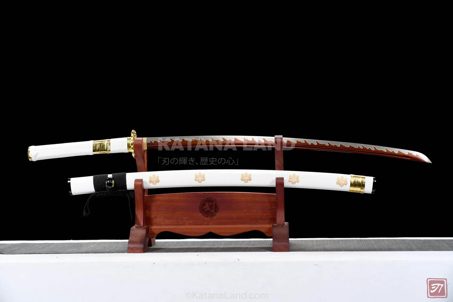 White Samurai Katana with BO-HI Feature