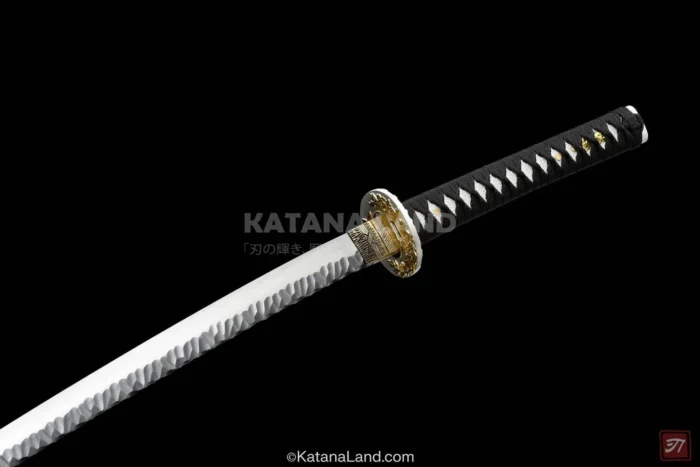 Striking red blade katana for display