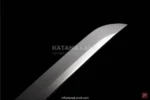 Stunning mirror finish on Shirohebi no Kage katana