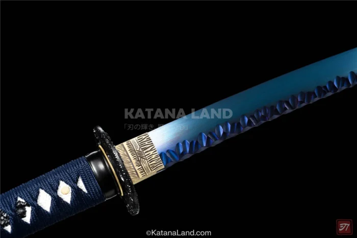 Elegant Gray Katana for Collectors