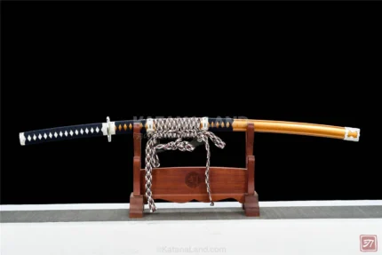 Okada Tachi Kensei gold samurai katana