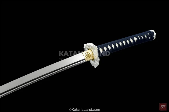 Frostblade Katana: A Masterpiece in Manganese