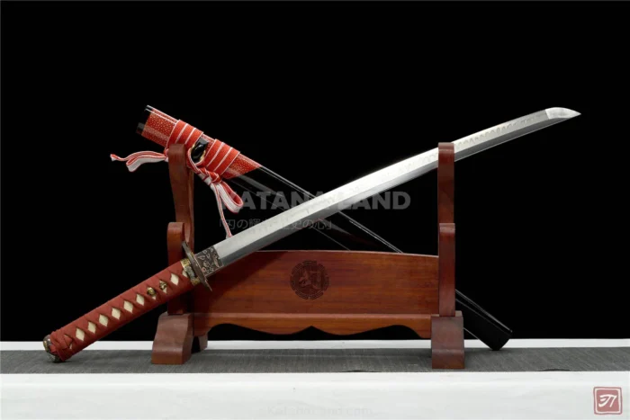 Elegant Kozakura no Tachi sword in black color