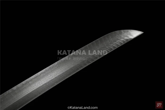 Elegant katana swords with traditional Hamon