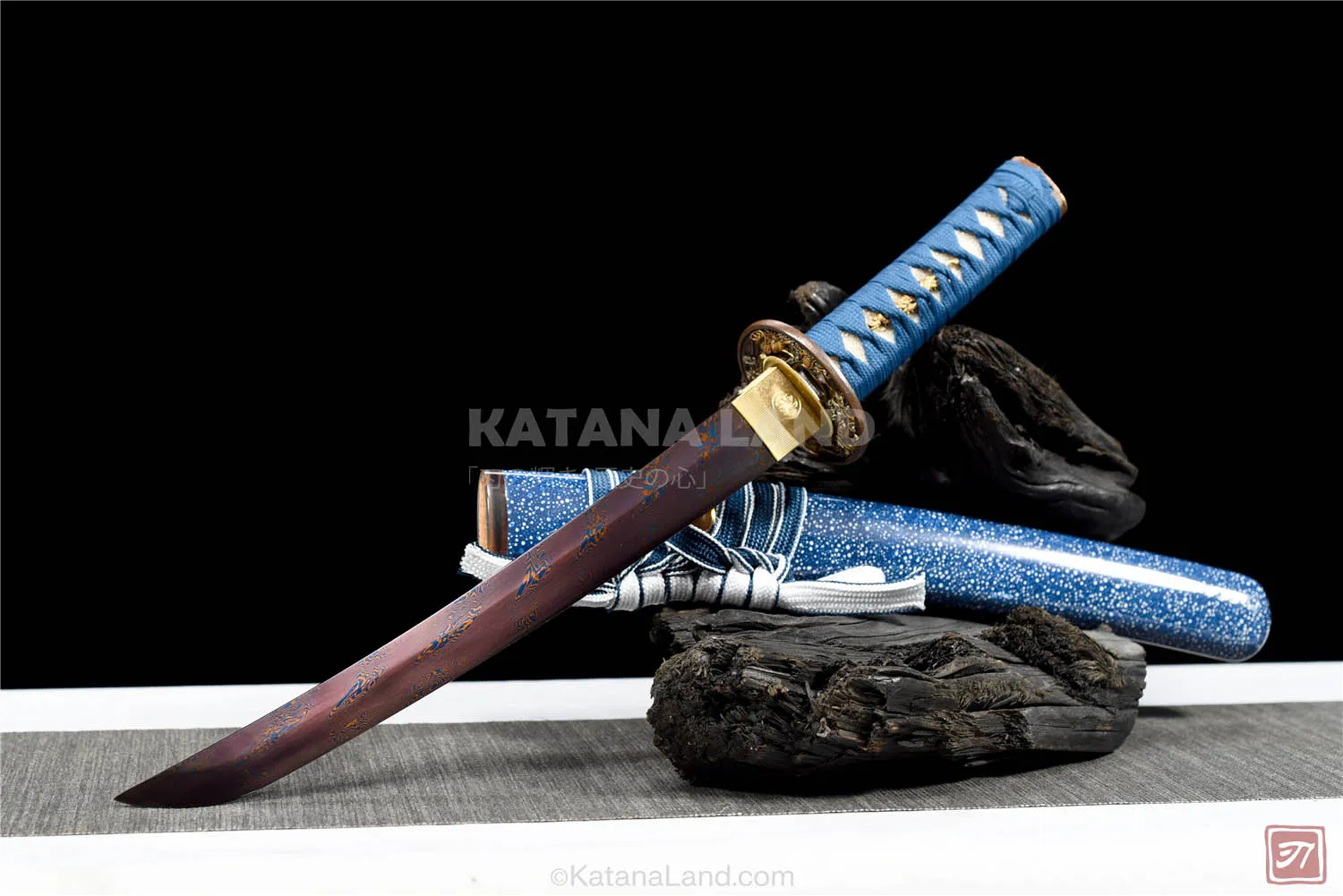 Hamon pattern on Yume no Yūrei samurai katana