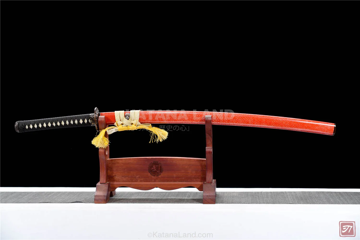 Flame Devourer Katana with Damascus steel blade