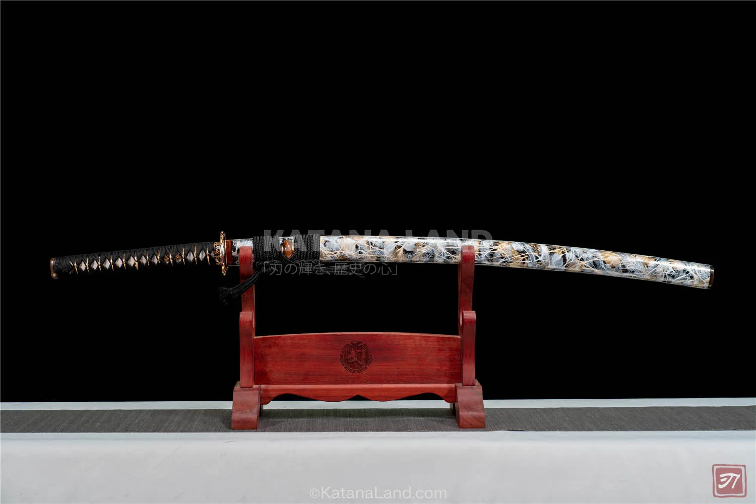 Kumo no Kumo Katana - Exquisite Damascus Steel Blade