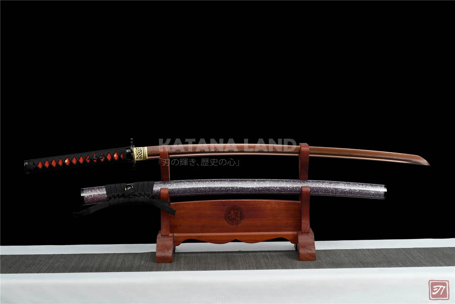 Purple samurai katana featuring BO-HI design