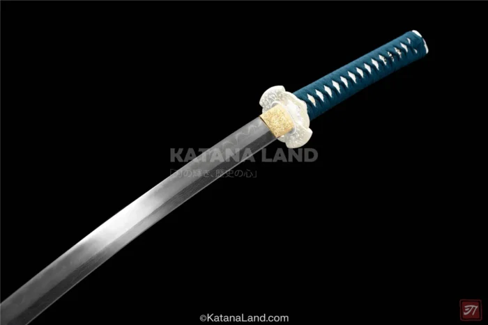 Exquisite Hamon pattern katana