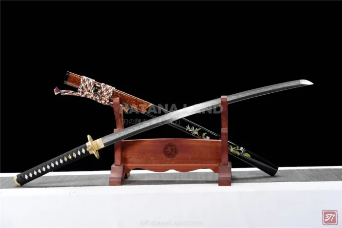 Elegant Drunken Spring Breeze Katana with Unique Hamon
