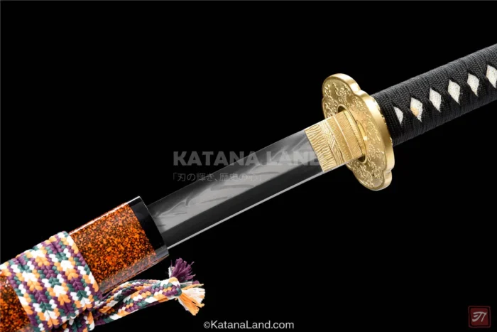 Unique Hamon Pattern on Drunken Spring Breeze Katana