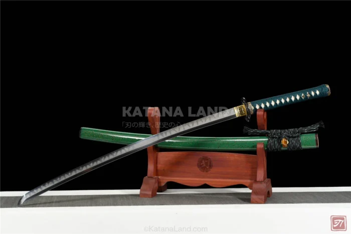 High-quality katana swords made of Damascus steel