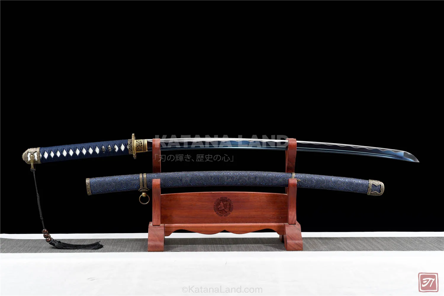 Purple samurai katana featuring BO-HI