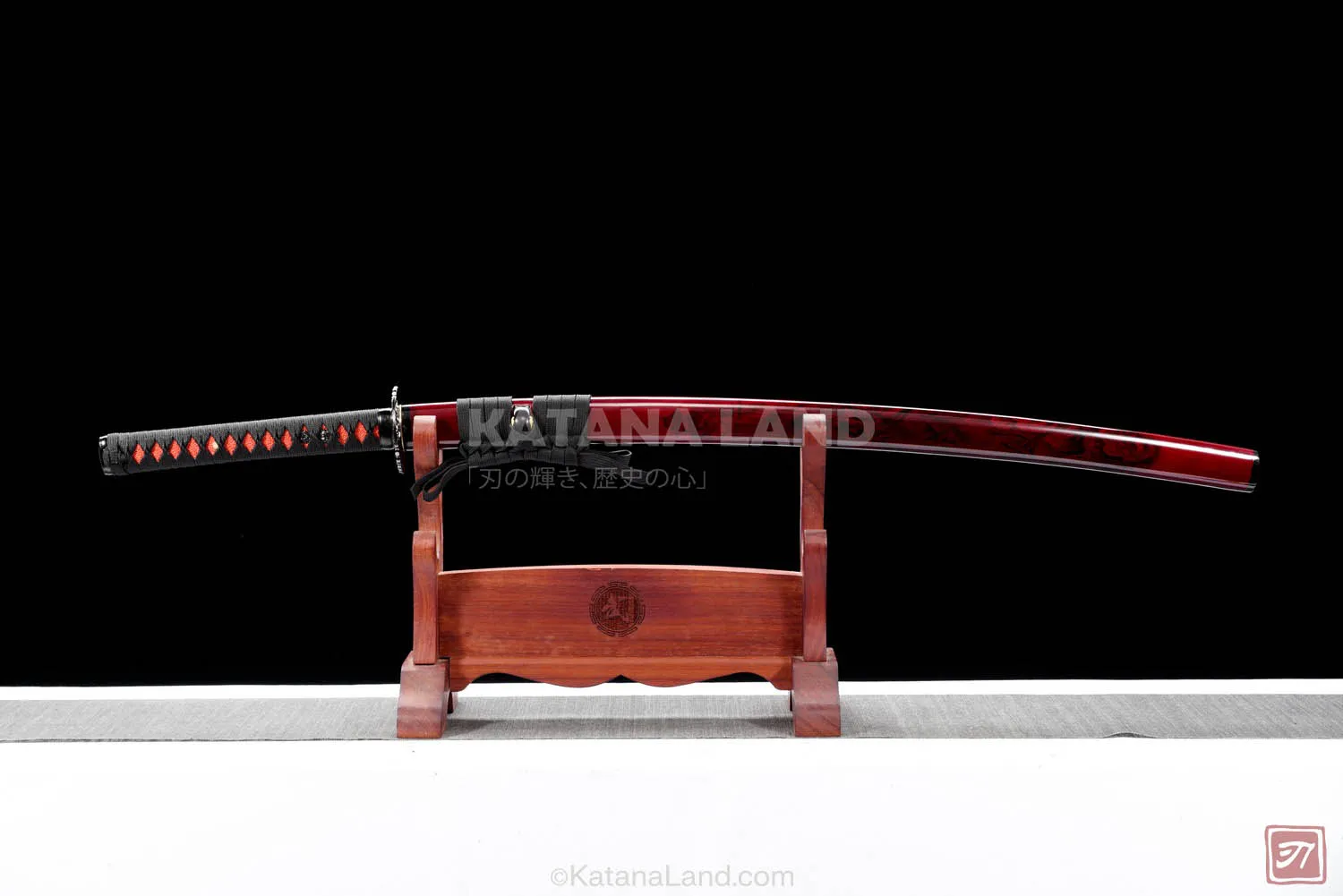 Tsukikage no Tachi red katana with manganese blade