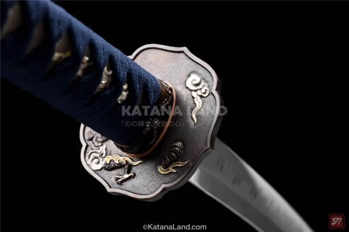 Unique Hamon Design on Ryū Kishi Katana