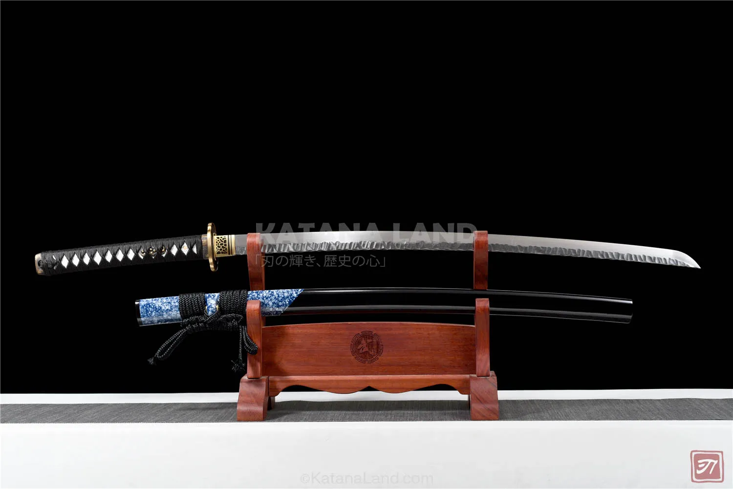 Purple samurai katana featuring unique Hamon